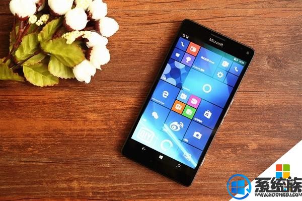 Lumia 950 XL成功运行Win10 ARM系统：下一步搞定exe(1)
