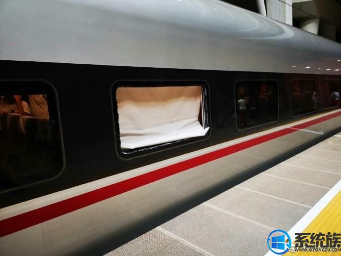 大风刮起彩钢板撞击发生故障，京沪高铁多趟列车晚点