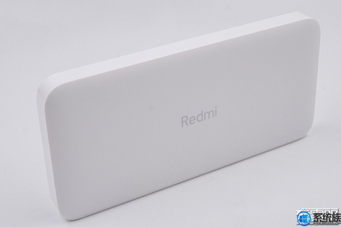 红米Redmi最新推出充电宝标准版开箱上手